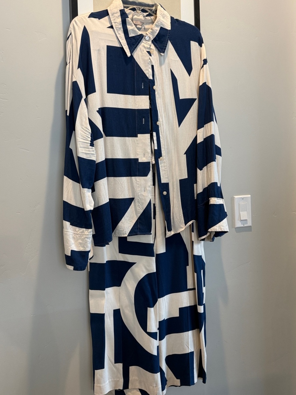 Women's Navy & White Geometric Button-Down pant suit/ set